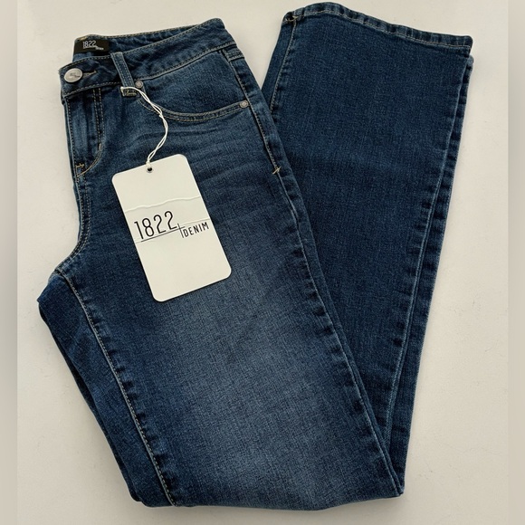 1822 Denim Denim - 1822 Denim Bootcut Jeans NWT